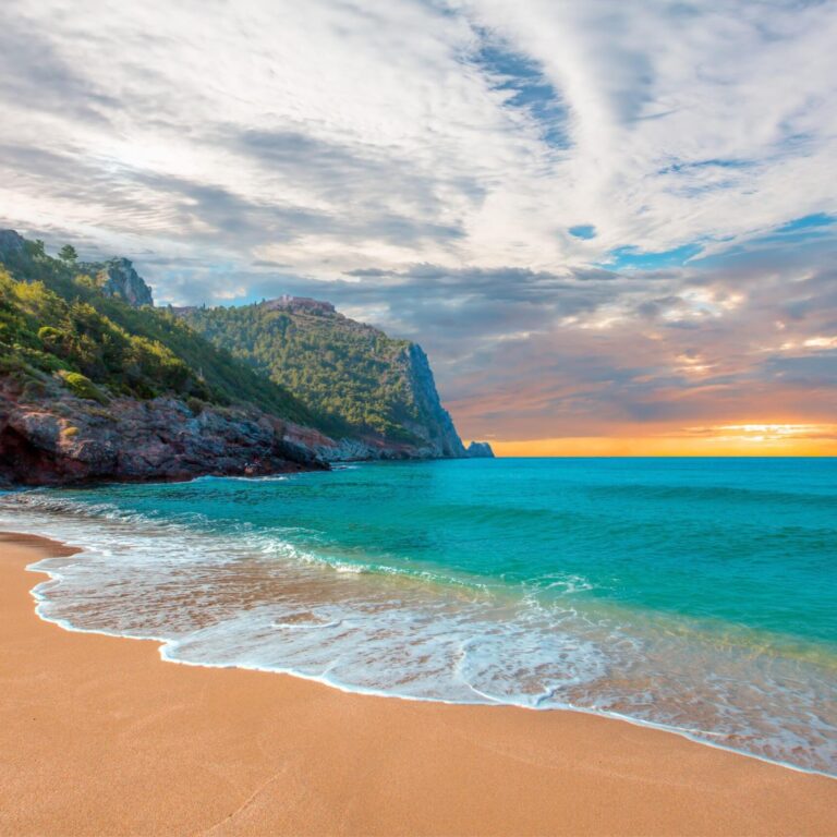 ალანია, თურქეთი